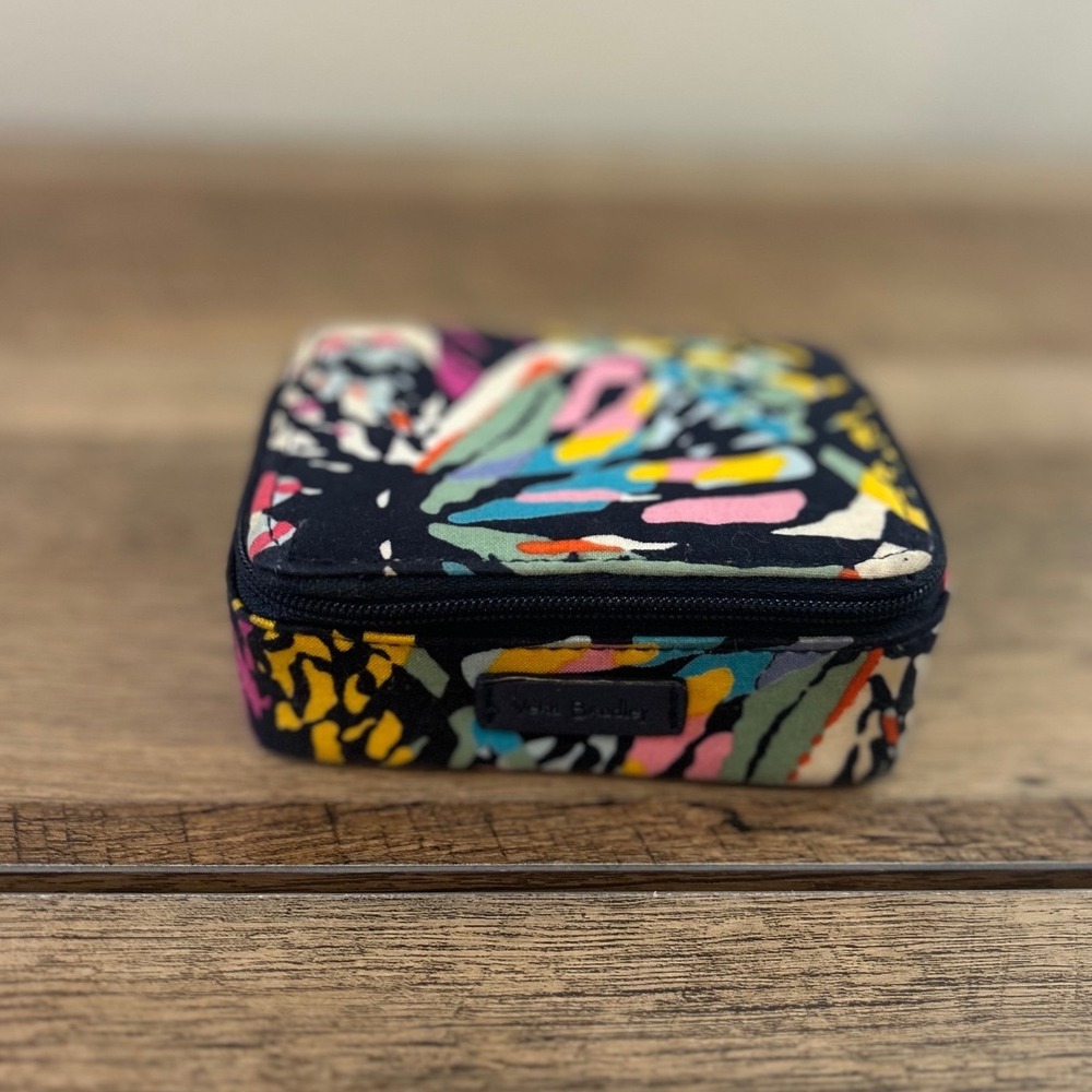Vera Bradley Small Square Jewelry Case Travel Organizer Butterfly Floral Navy